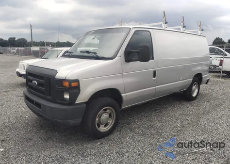 2012 Ford Econoline E150 Van z USA, uszkodzony, nr VIN 1FTNE1EW0CDA89656